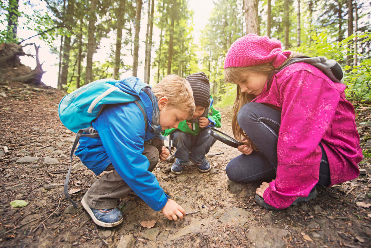 children-in-nature