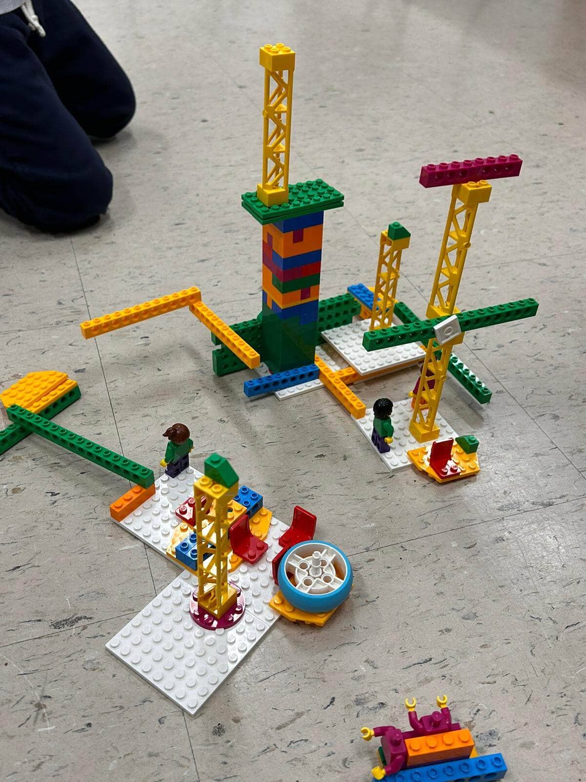Engineering with legos at York - Enineering for kids
